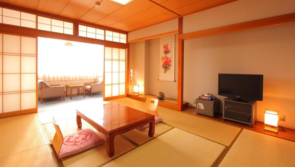 Kasugai View Hotel Fuefuki Eksteriør billede