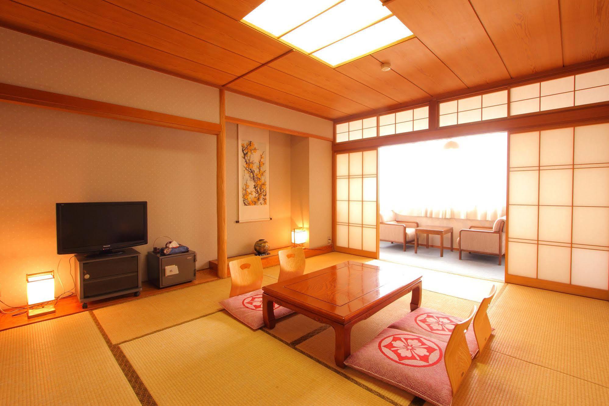 Kasugai View Hotel Fuefuki Eksteriør billede